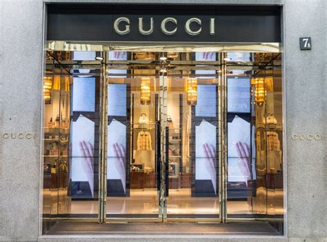 gucci magazin